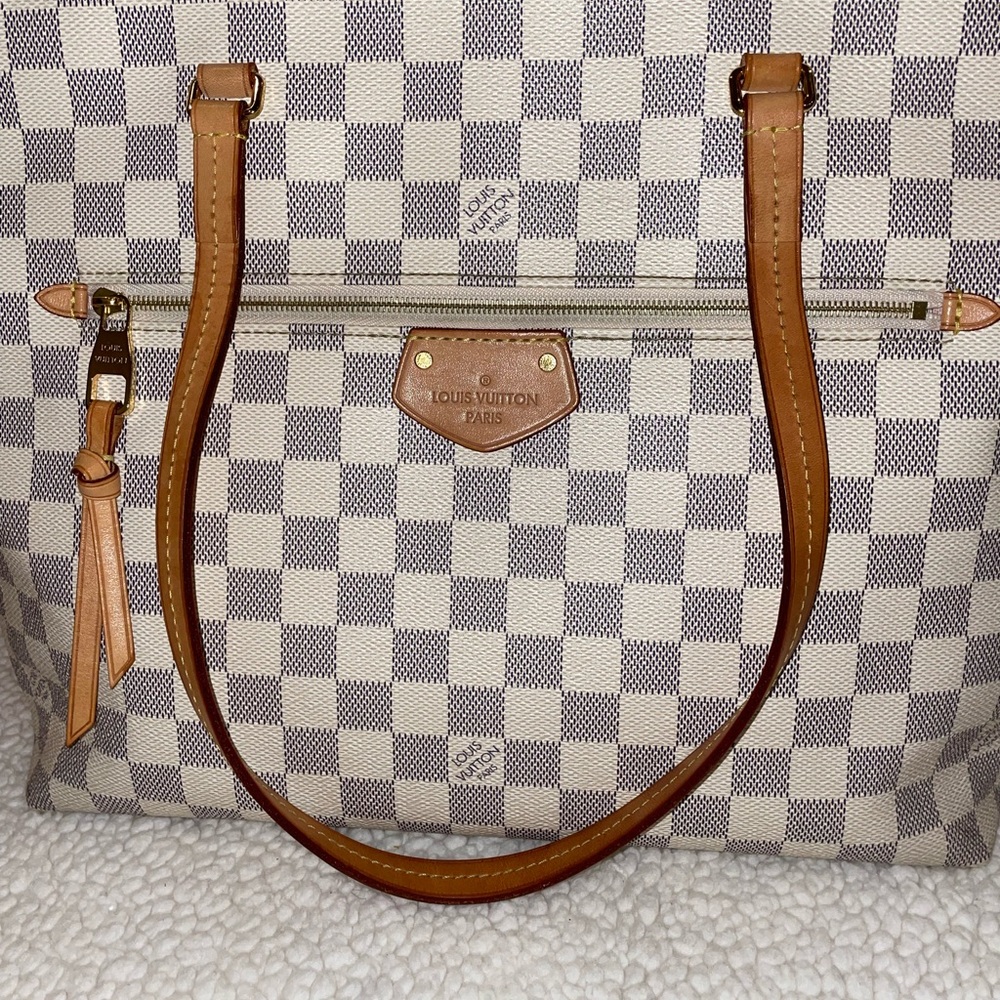 Louis Vuitton Iena MM in Damier Azur - Picture 2 of 15